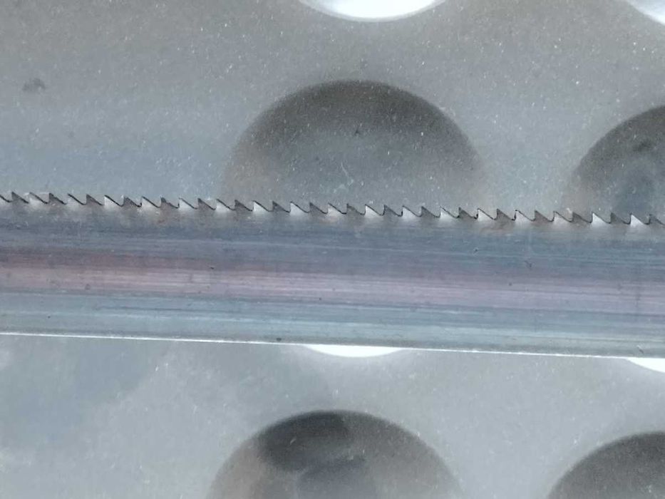 Лента за банциг за метал - Германия