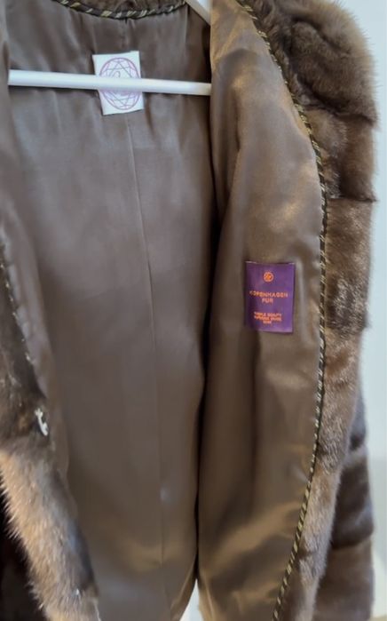 Kopenhagen fur палто от норка