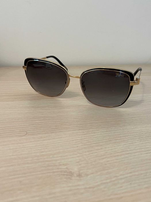 Слънчеви Очила CHOPARD, модел SCHB69S, 301F, перфектно състояние