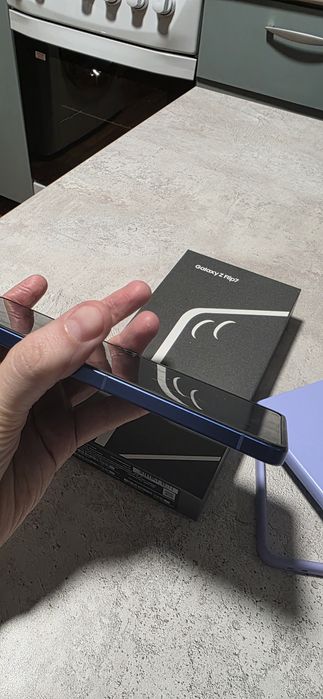 Samsung z flip 7 продам