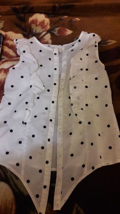 Рубашка для девочки  в горошек