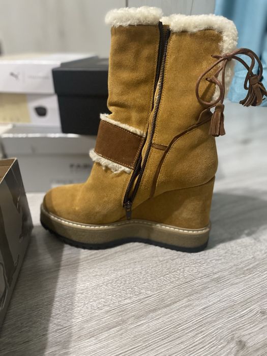 Дамски боти естествен велур