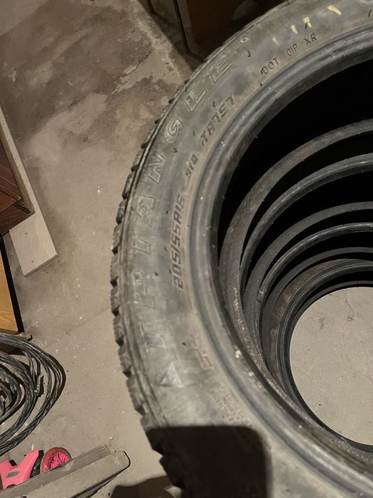 Продам зимние шины R16