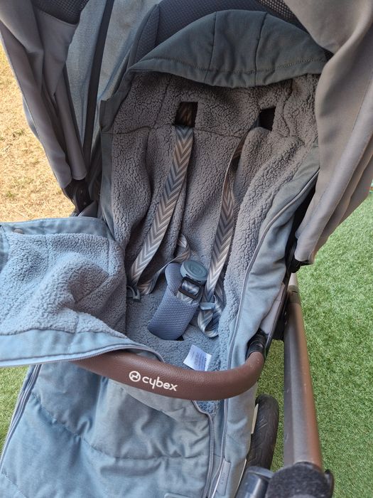 Лятна количка Cybex Talos S Lux + Пълен комплект оригинални аксесоари и раница