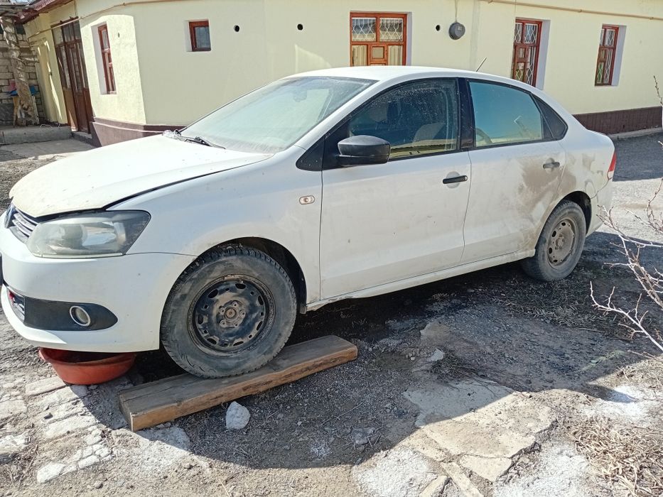 Polo sedan продается