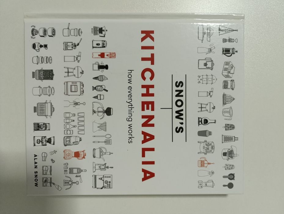 Carte - Nou cu eticheta - Kitchenalia de Alan Snow