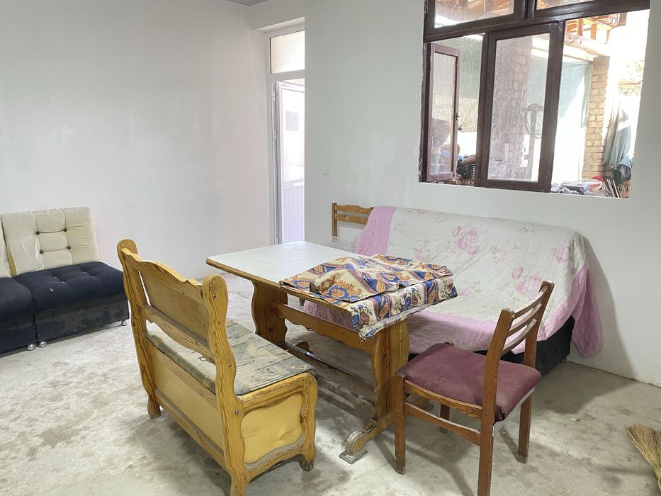 Talabalar uchun to’rar joy, hovli