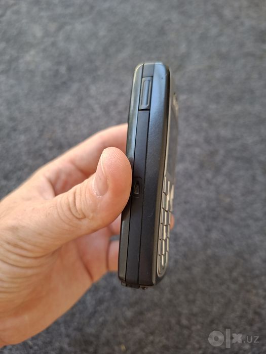 Nokia 6230i sotladi rodnoy