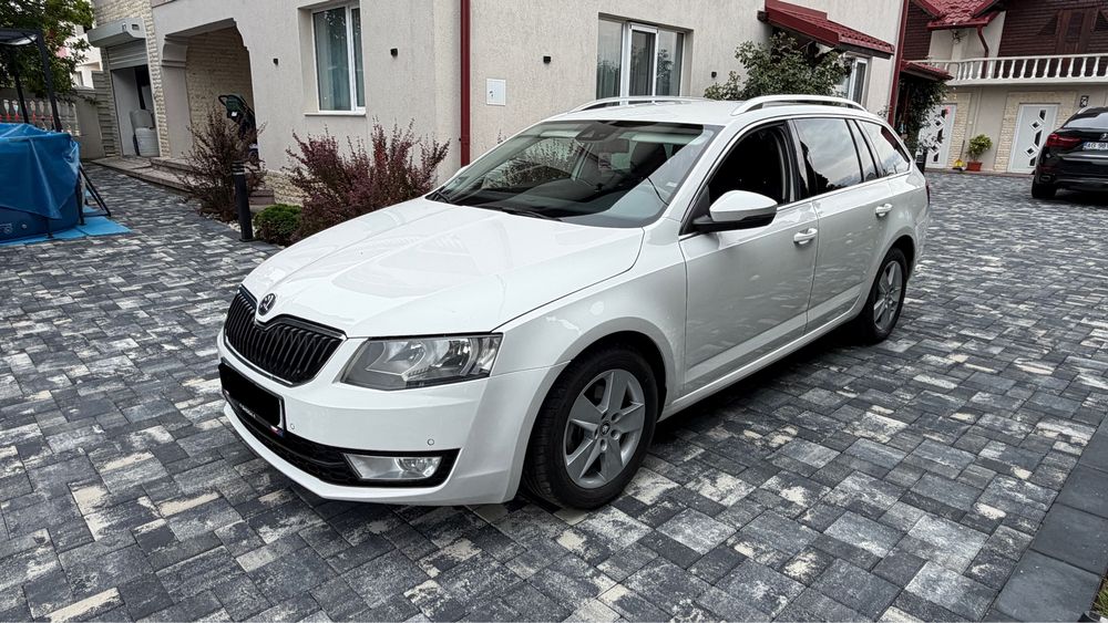 SKODA Octavia 2014 — imagine 3