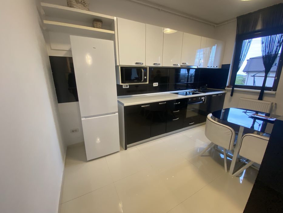 Apartament 3 camere Dobroesti