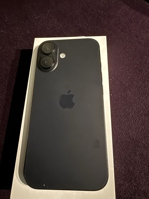 Iphone 16, 3 години гаранция