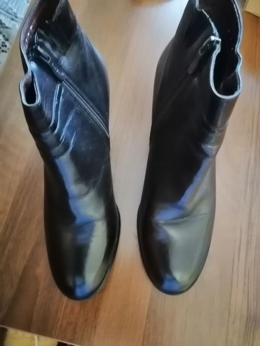 Ботильоны кожаные размер 40-41.