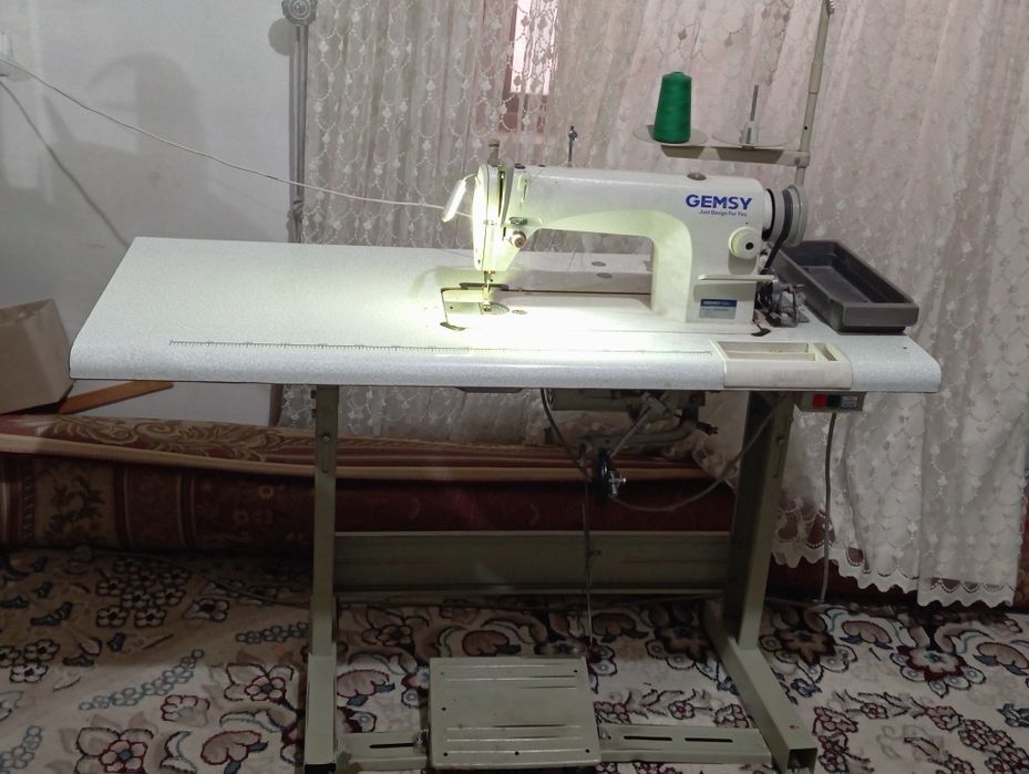 Tekuvchilik mashinasi