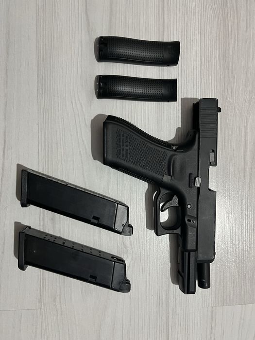 Replica Pistol Glock 17 (WE G17 GEN 5)