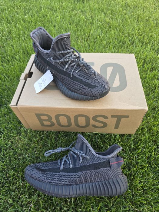 Adidasi yeezy 350 boost