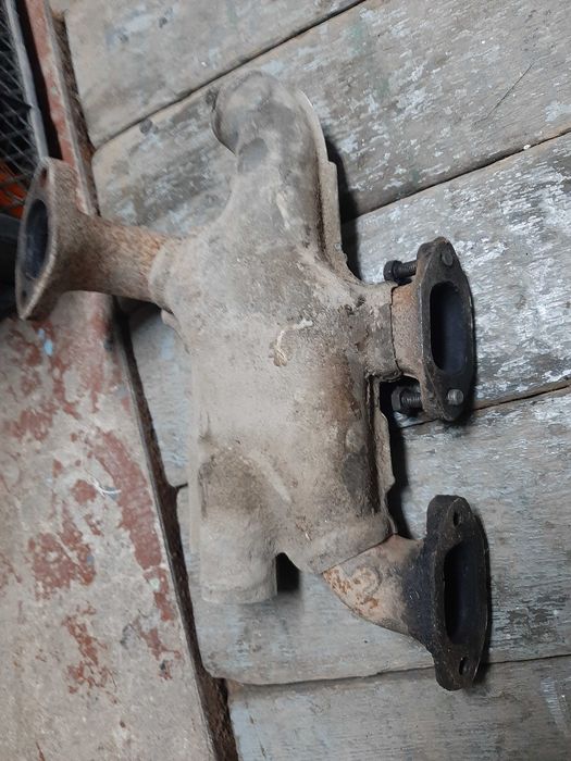 Електронно за вартбург, трабант,части -  ауспух, съединител