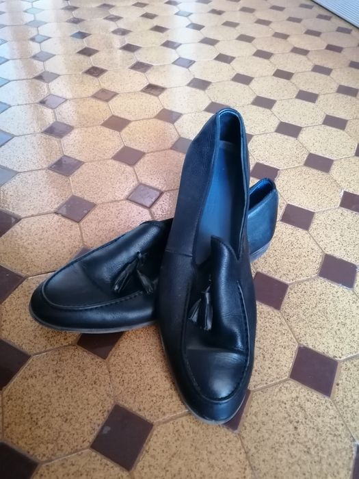 Mocasini barbari din piele