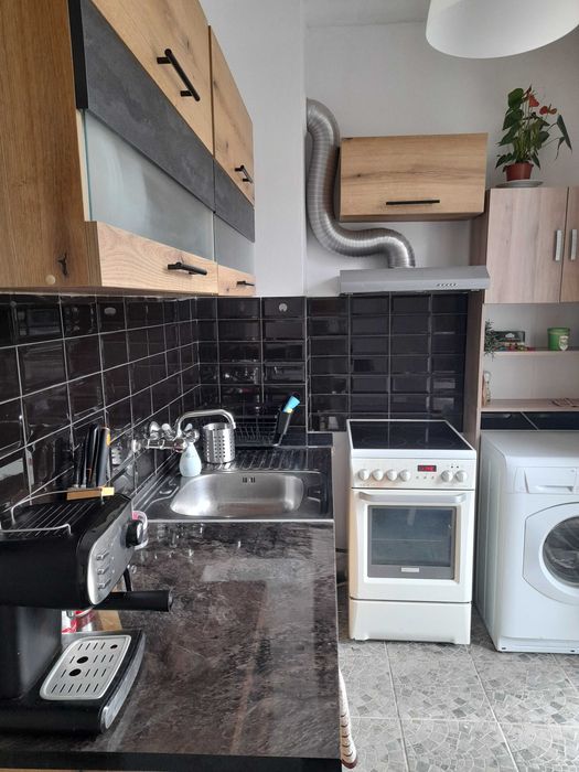 Дава се под наем Тристаен апартамент в Варна, Бриз - 65 кв.м за 550 € - Снимка #6