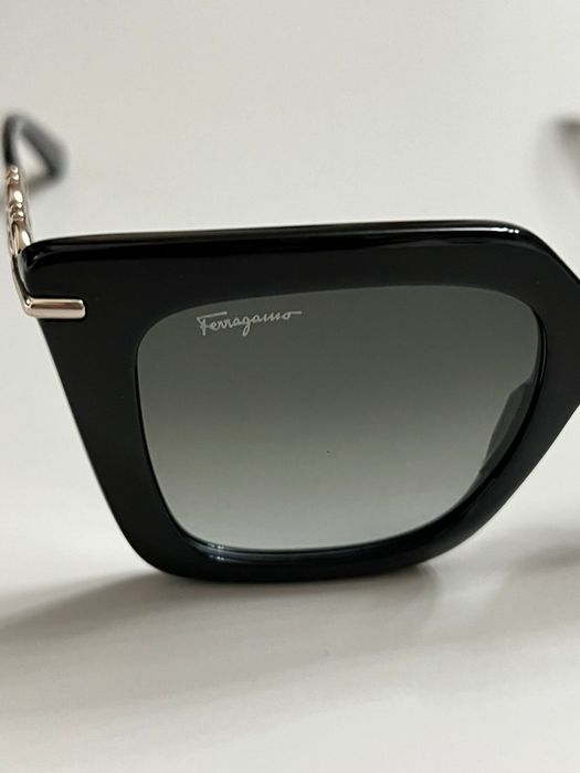 Очки солнцезащитные оригинал