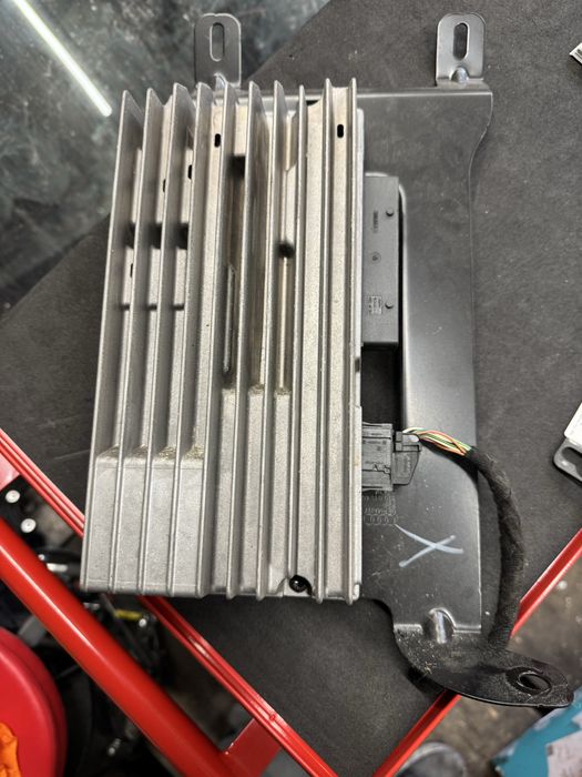 Усилвател за Ауди А4 А5 Bang Olufsen