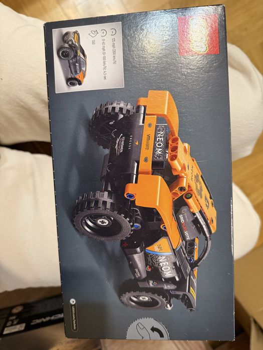 Lego Technic Neom McLaren Extreme E team 7+