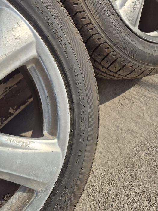 Продам диски с шинами