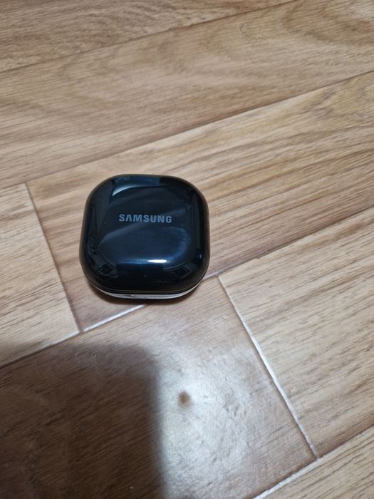 Наушники Samsung Galaxy Buds core черный