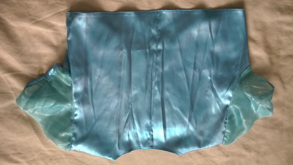 бална рокля