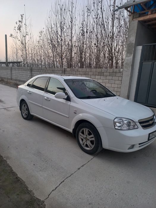 Lacetti 1.6 avtomat 2013 kraska toza 340km