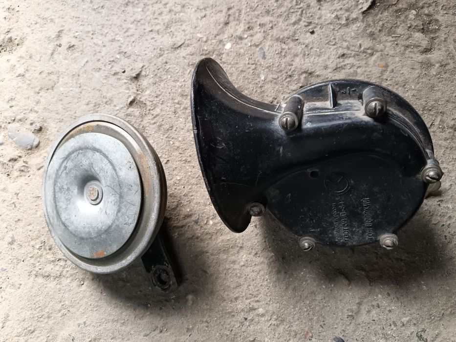 Продам сигналы автомобильные 2 шт