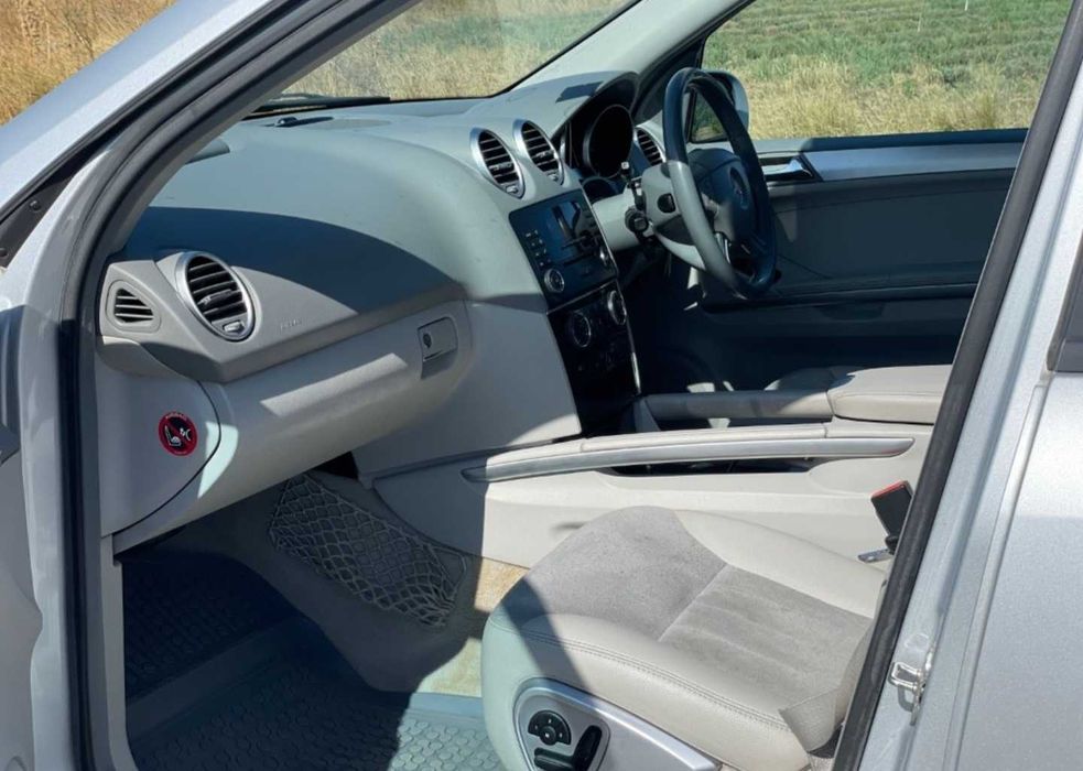 Кожени салони за мерцедес мл164 mercedes ml w164 - Сиви, Бежави, Черни