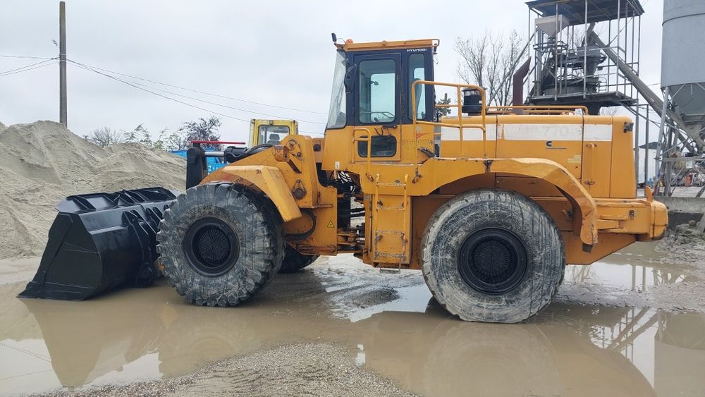 Vola, Incarcator frontal Hyundai hl770 Wola