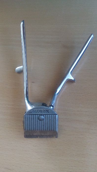 машинка за подстригване и бръснене REX 000