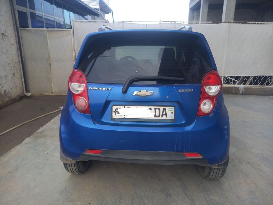 Спарк   сотилади