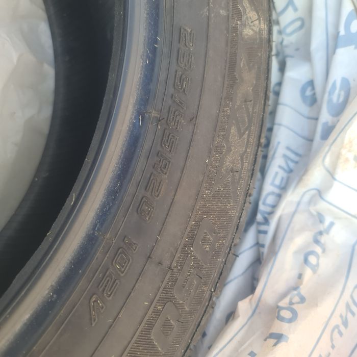 Vand set anvelope DUNLOP 235/55 R 20 102 V