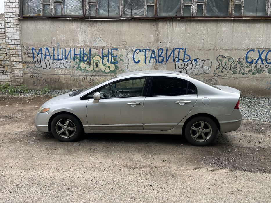 Продам машину Хонда цивик