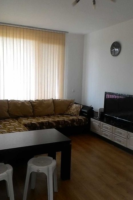 Дава се под наем Тристаен апартамент в Несебър - 100 кв.м за 418.71 € - Снимка #2
