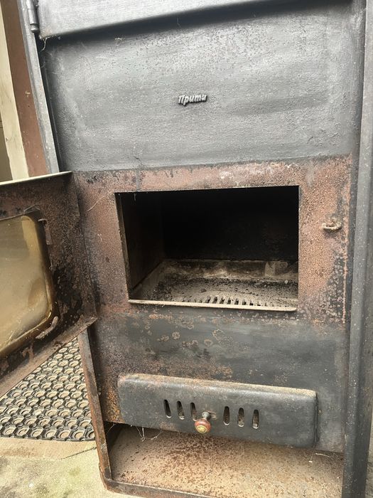 Камина с водна риза Прити 29kw