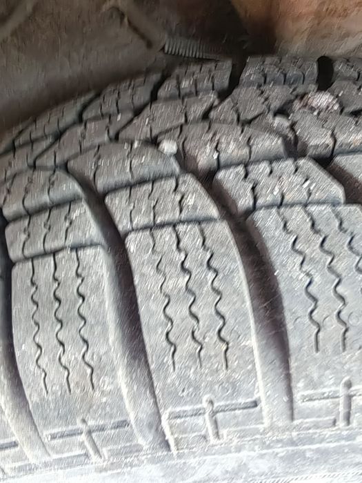 Продавам киа шума