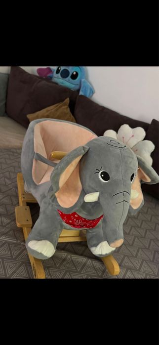 Balansoar in forma de elefant