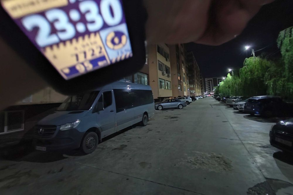 2 cam. +parcare, lângă Auchan Militari, Str. Tineretului 19