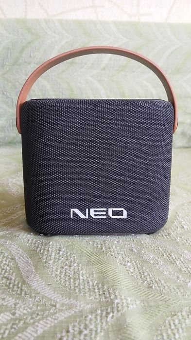 Продам колонку Neo