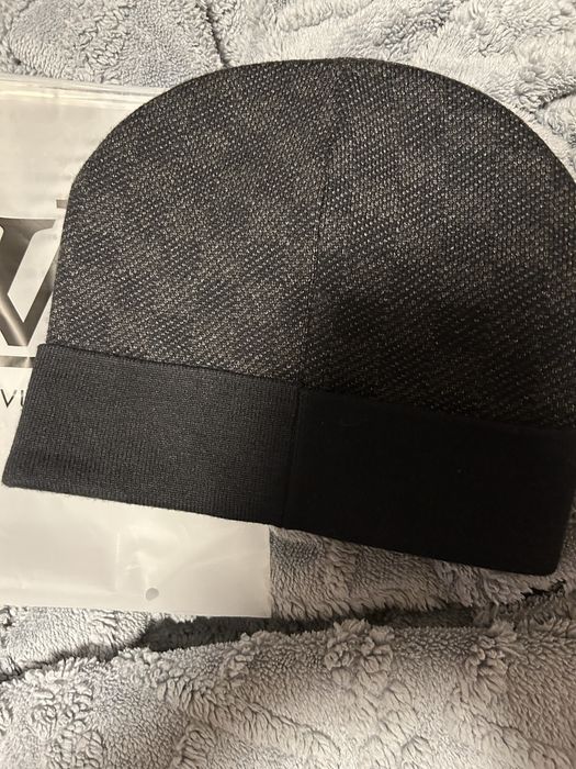Caciula louis vuitton