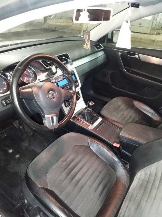 VW Passat 2.0 TDI BlueMotion 2012