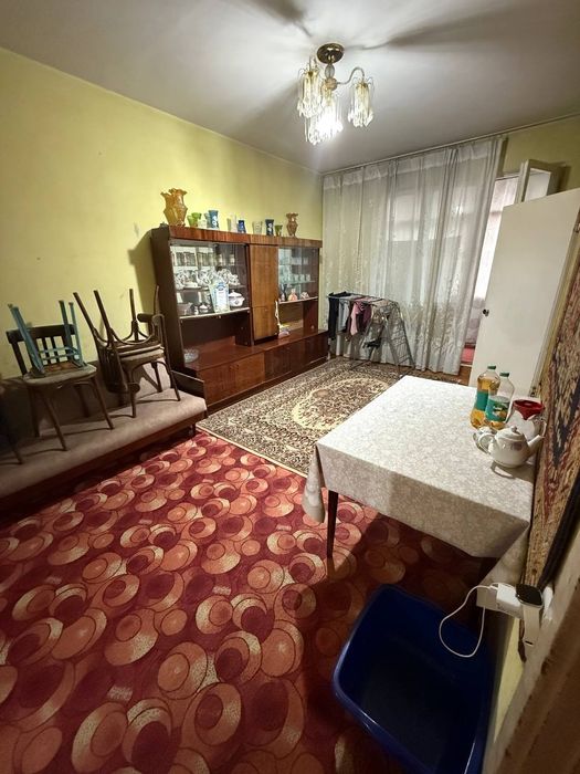 Срочно продаётся своя квартира чиланзар 11 квартал 3ком
