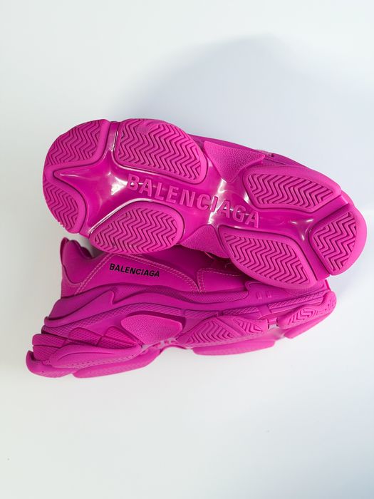 Balenciaga Triple S Pink