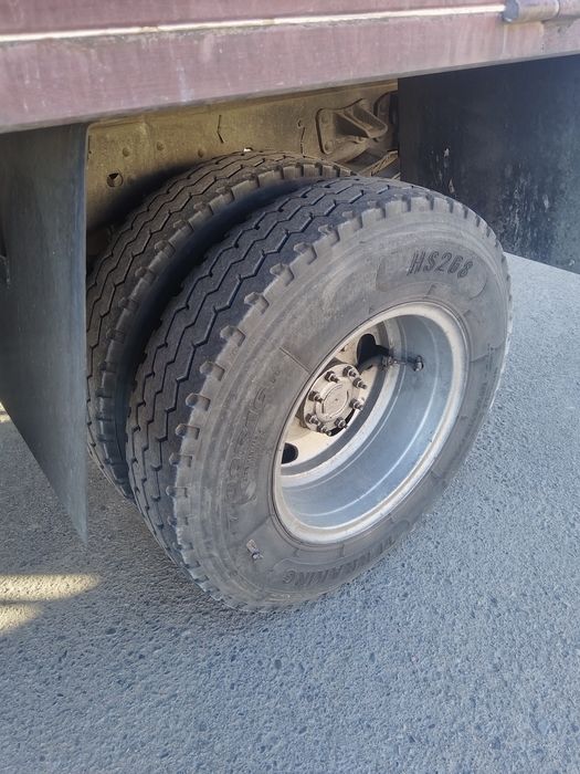Продам грузовой  Foton