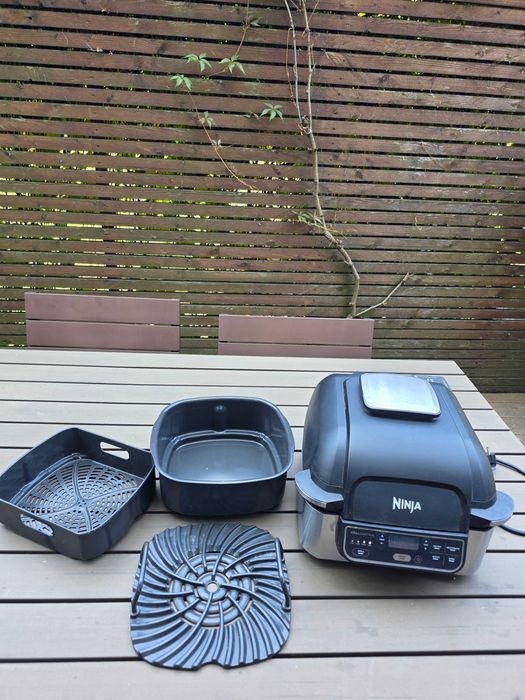 Gratar electric Foodi Ninja AG301EU
