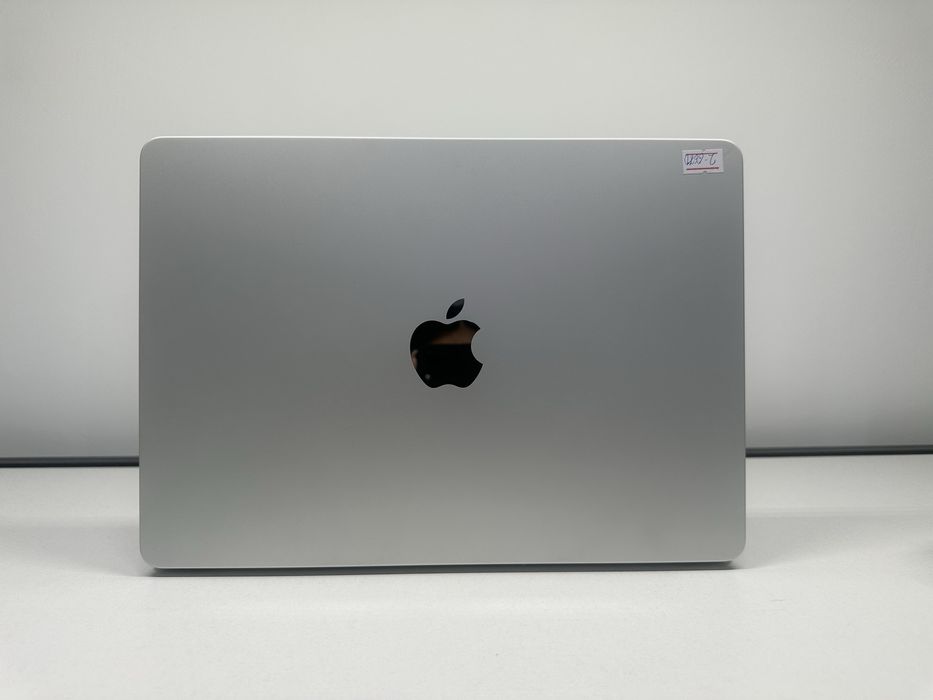 MacBook Air M2 256 gb