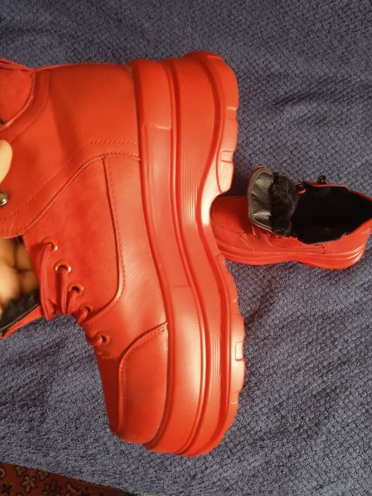 Кроссовки зимние